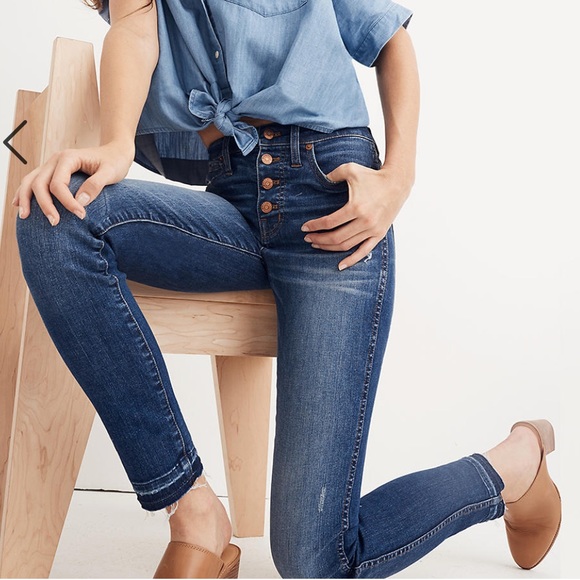 Madewell Denim - Madewell 10” High Rise Button Drop Hem Skinny Jean